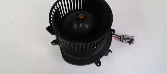 Ford Mustang VI Heater fan/blower GR3B19846B
