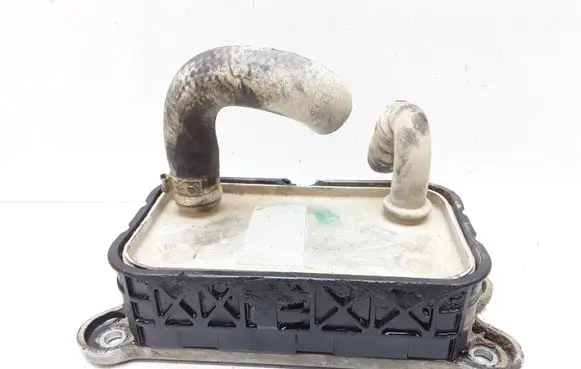 Engine oil radiator
