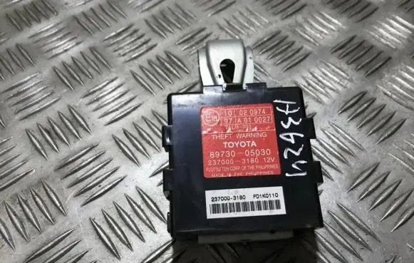 Toyota Avensis T250 Alarm control unit/module 8973005030 89730-05030