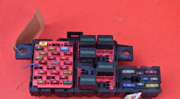 MG ZR Fuse box set