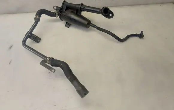 Opel Insignia A Breather/breather pipe/hose 70330351