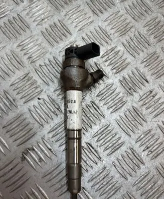 Skoda Superb B8 (3V) Fuel injector 04L130277AE