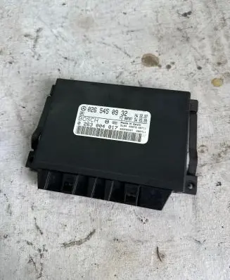 Mercedes-Benz E W211 Parking PDC control unit/module 0265450932 033M034M 0263004017