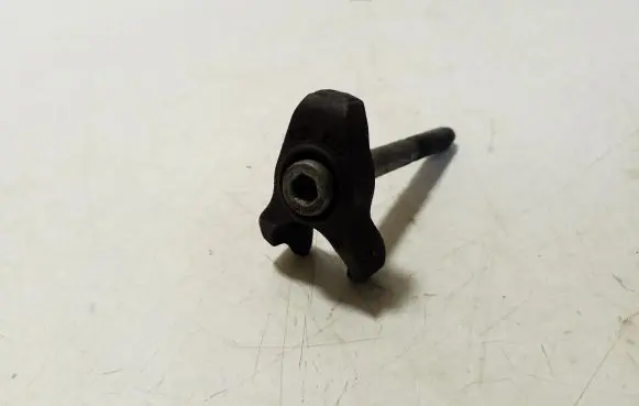 Land Rover Evoque I Fuel Injector clamp holder
