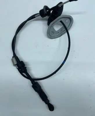 Hyundai Santa Fe Gear shift cable linkage 