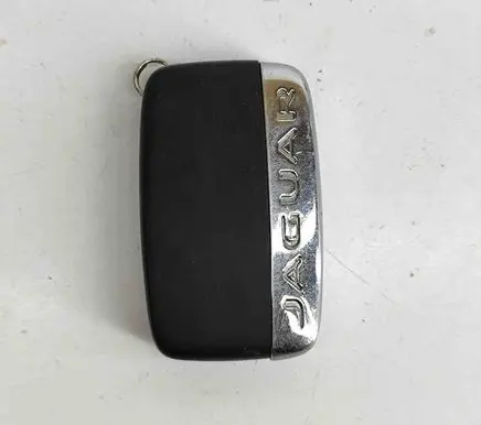 Jaguar XF X260 Ignition key/card EW9315K601BE