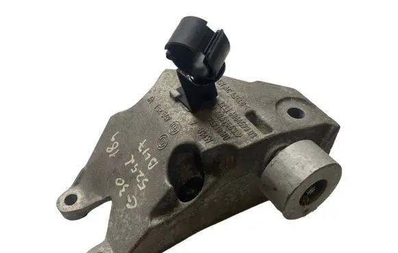 BMW 5 G30 G31 Engine mounting bracket 6864593 22116864593