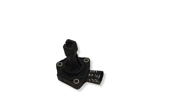 Volkswagen PASSAT B7 Oil level sensor 03C907660G