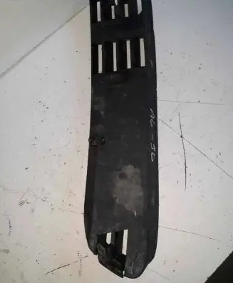 Audi A6 S6 C4 4A Front fog light trim/grill 4A0807346A
