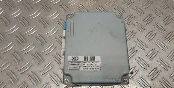 Toyota Prius (XW30) Parking PDC control unit/module 8679247100 51611015170