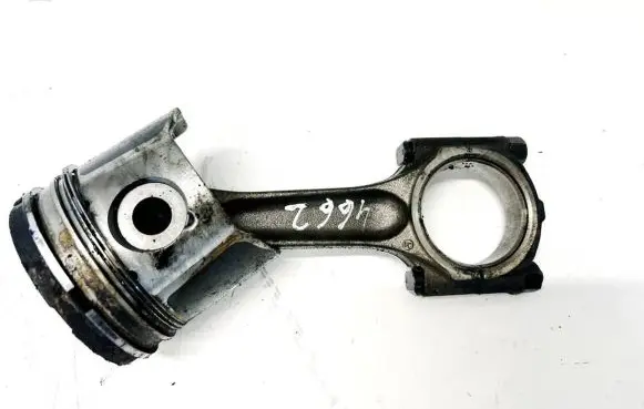 Citroen Xsara Picasso Piston with connecting rod