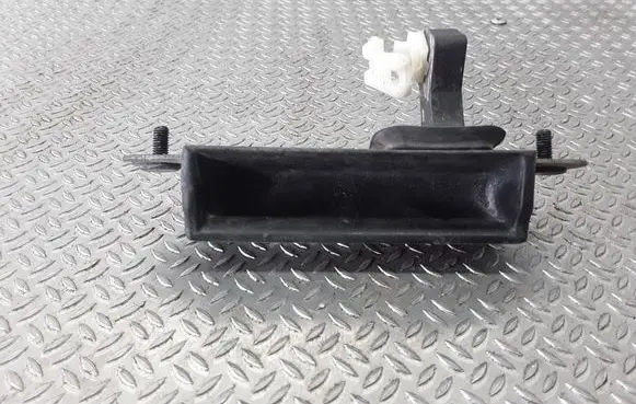 Mazda 2 Tailgate/trunk/boot exterior handle