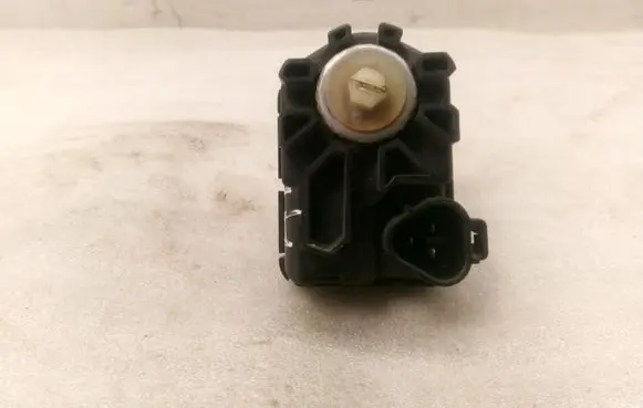 Headlight level adjustment motor