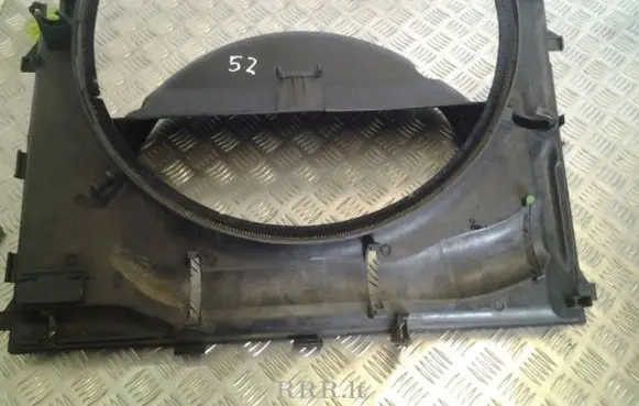 Land Rover Range Rover Sport L320 Radiator cooling fan shroud PGK500281 PGK500292
