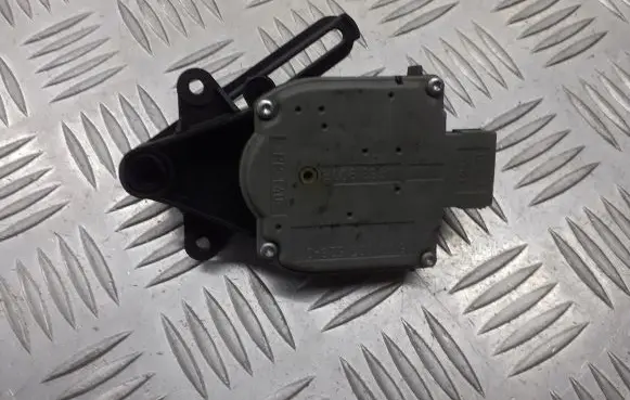 Land Rover Freelander A/C air flow flap actuator/motor 6NN007626-01
