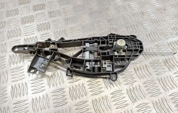 Opel Astra K Front door exterior handle/bracket 13506034 0812017 1502