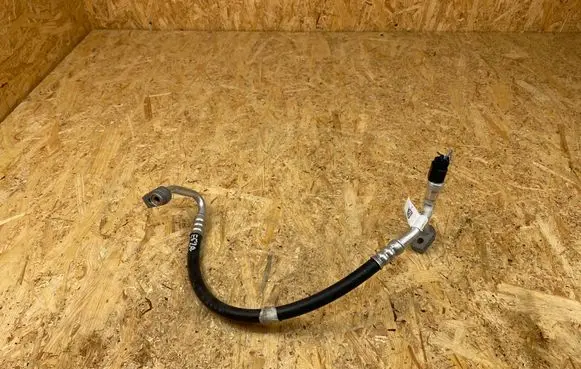Ford Focus Air conditioning (A/C) pipe/hose JX6119N601LB