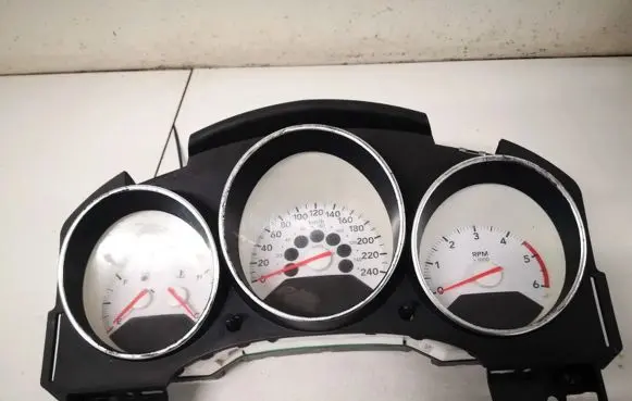 Dodge Caliber Speedometer (instrument cluster) 0yd471dvab 2209160