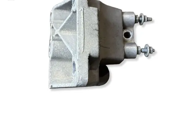Dodge Charger Engine mounting bracket 04726022AB
