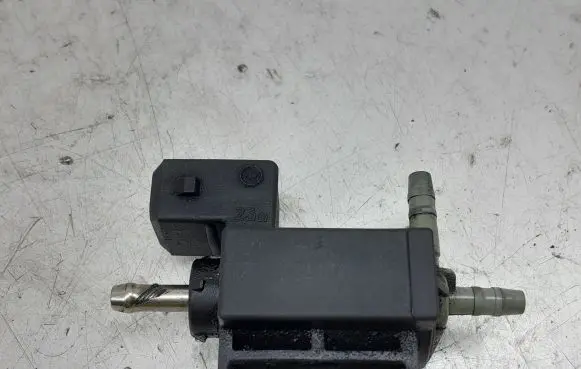 Land Rover Range Rover Sport L320 Turbo solenoid valve 70242800