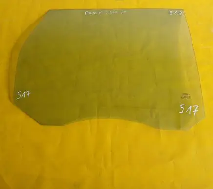 Ford Focus Rear door window glass