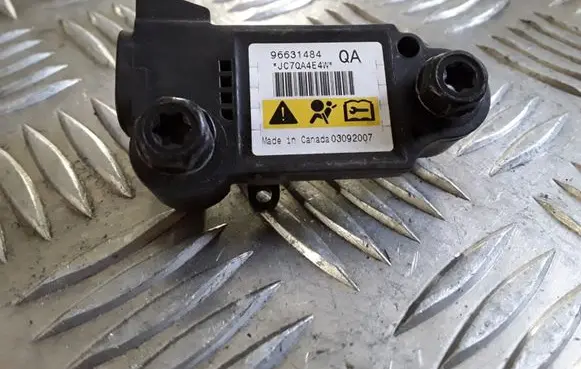 Chevrolet Captiva Airbag deployment crash/impact sensor 96631484 603502332B