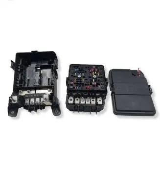 Jeep Grand Cherokee WL Fuse box set 68347002AE 1201215128A 68347002