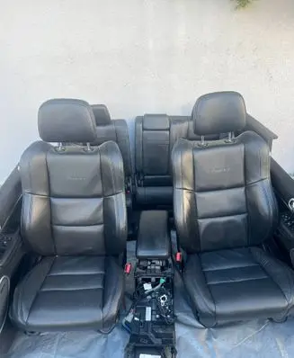 Jeep Grand Cherokee Seat set 