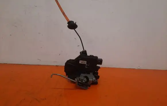 Audi A4 S4 B6 8E 8H Rear door lock
