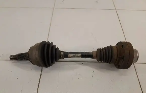 Audi Q7 4L Front driveshaft 7L0407271C