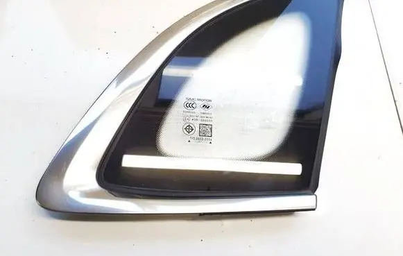 MG HS Rear side window dot747as2m240