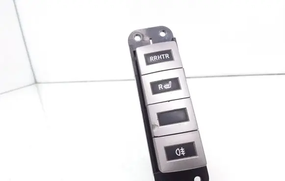 KIA Carnival Seat heating switch 0K53E55225 620W07380