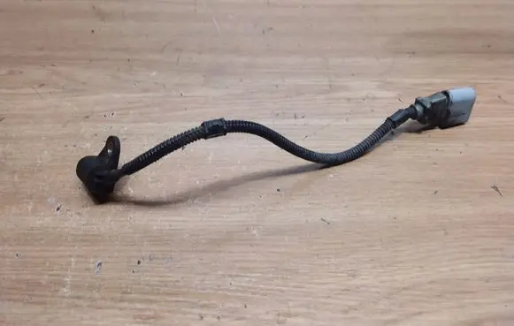 Audi A4 S4 B7 8E 8H Camshaft position sensor 3G906433A