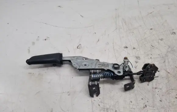 BMW 5 E60 E61 Handbrake/parking brake lever assembly 10689010 6767536 34416767536