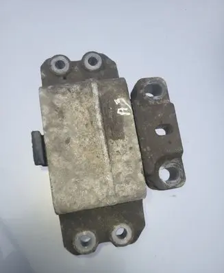 Audi A3 S3 8P Gearbox mount 1K0199555