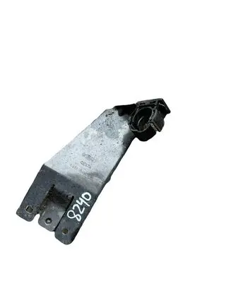 Ford Mondeo MK IV Radiator mount bracket 6G9118481EA