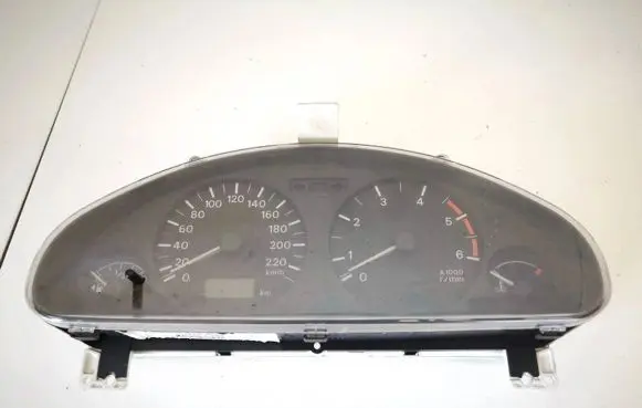 Mitsubishi Space Star Speedometer (instrument cluster) mr480209 21626731