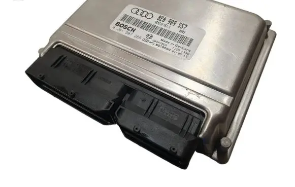 Audi A4 S4 B6 8E 8H Engine control unit/module 8E0909557 0261207285