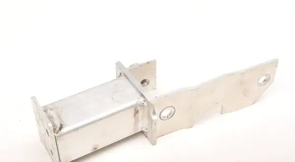 Volvo XC40 Front bumper foam support bar 32283253