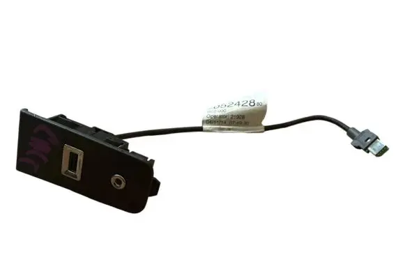 Citroen C4 Cactus USB socket connector 9805242880 B02000 0SBDAD