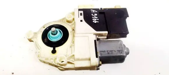 Front door window regulator motor