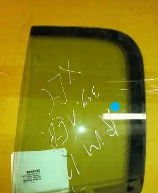 Rear vent window glass