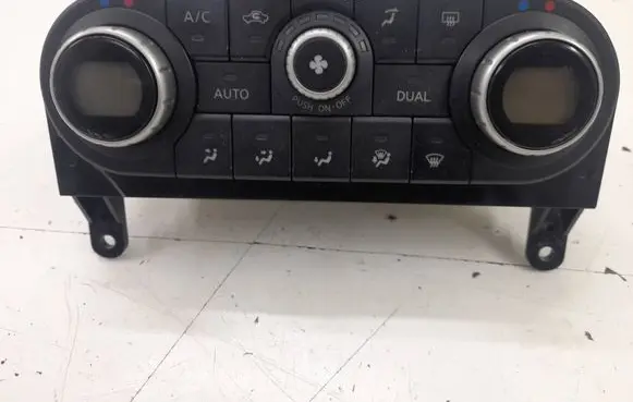Nissan Qashqai Climate control unit 27500BR45B C0325 275008R45B
