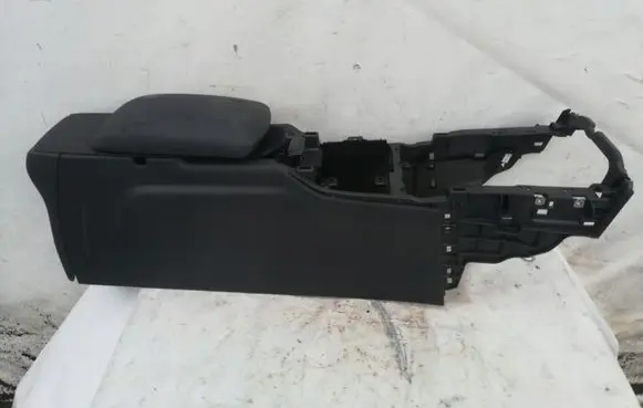 Citroen C4 II Center console
