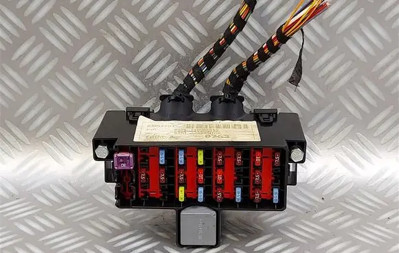 Ford Fiesta Fuse module BA6T14A005HGB