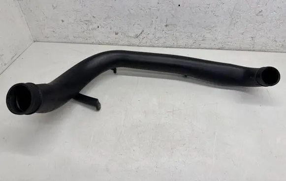 Volvo XC70 Intercooler hose/pipe 30778732