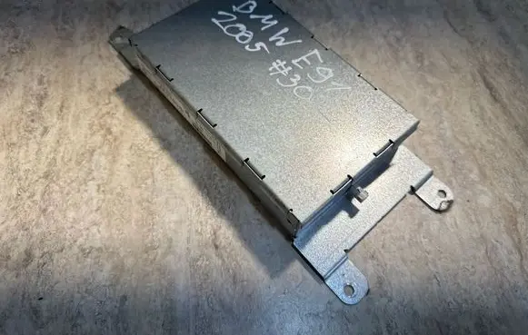 BMW 3 E90 E91 Bluetooth control unit module 9123290