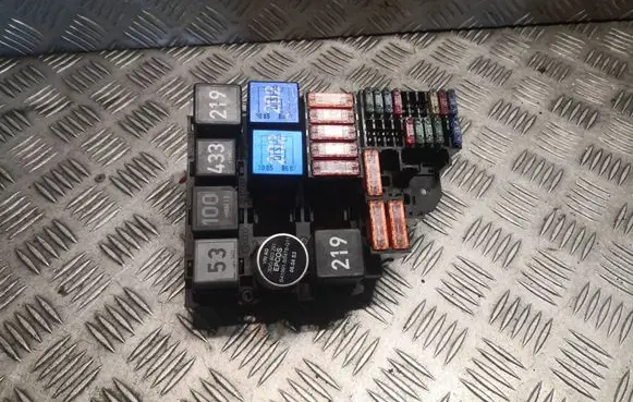 Volkswagen Phaeton Fuse box set 3D1937499F