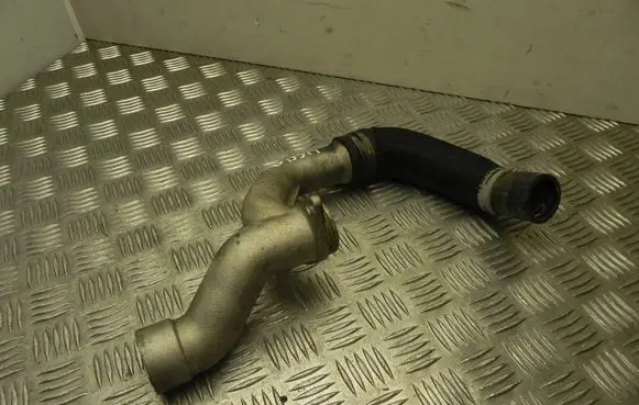 Jeep Grand Cherokee Engine coolant pipe/hose VD19914