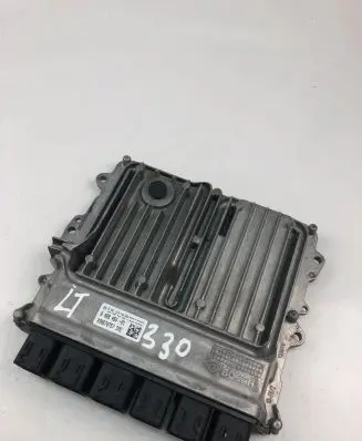 BMW 5 G30 G31 Engine control unit/module ECU 8489464 0261S19742